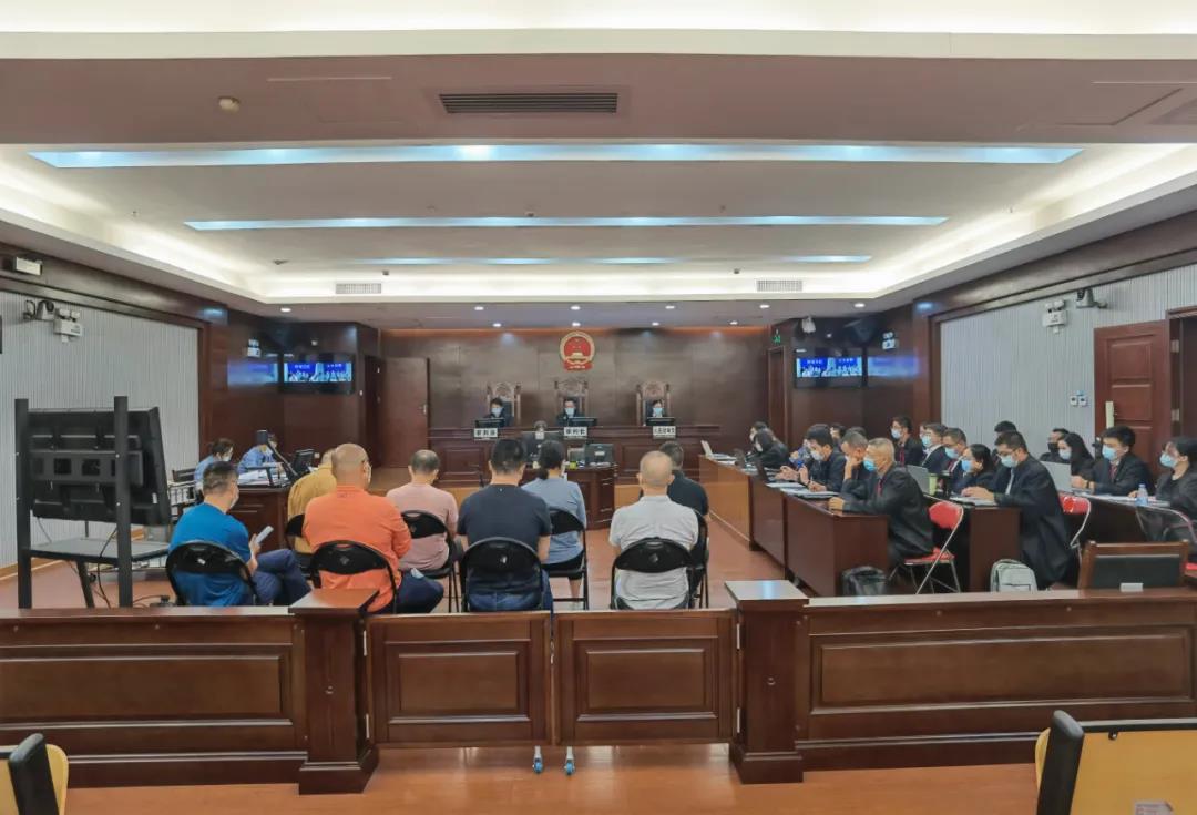 ��߼췢���������������ο���ĳ�������Ͱ���